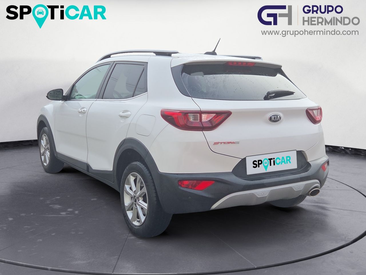 Kia Stonic 1.2 CVVT TECH 84 CV  - Foto 2