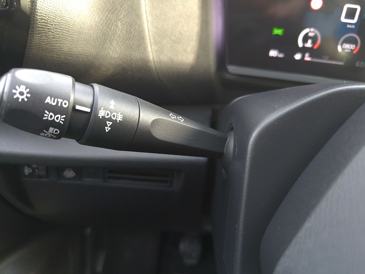 Citroën C4 PURE TECH 130 CV FEEL  - Foto 2