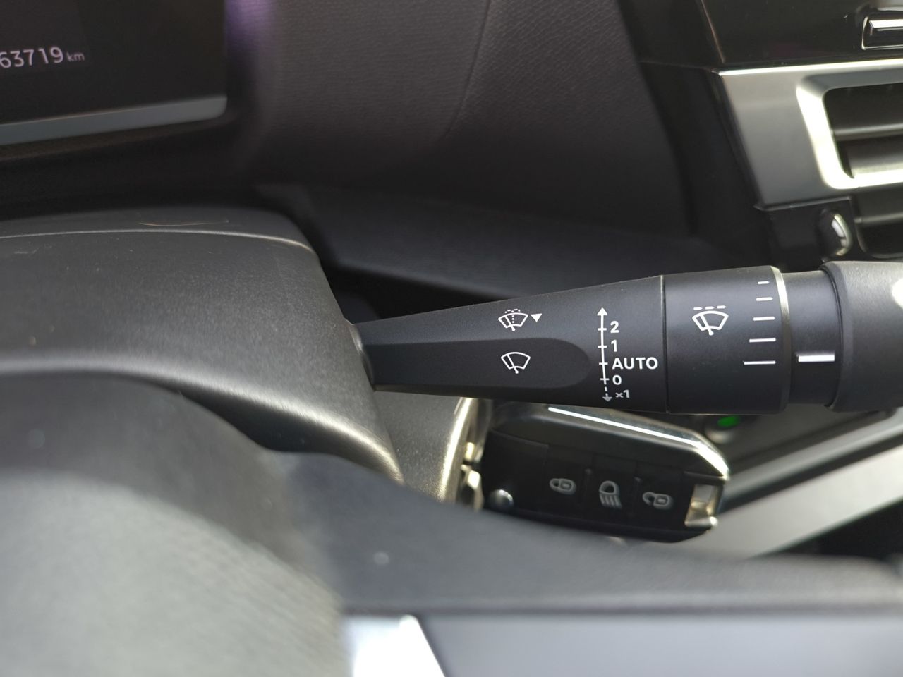 Citroën C4 PURE TECH 130 CV FEEL  - Foto 2