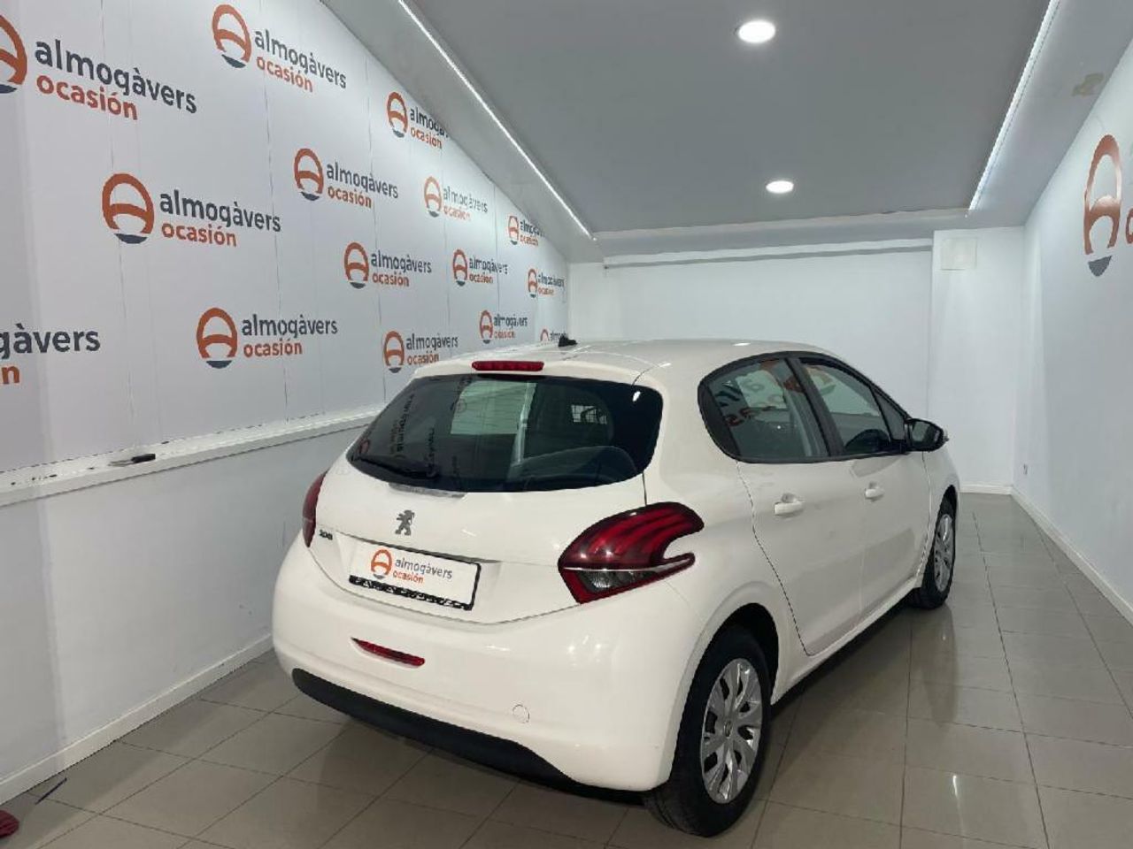 peugeot 208 2019 / foto grande (3)