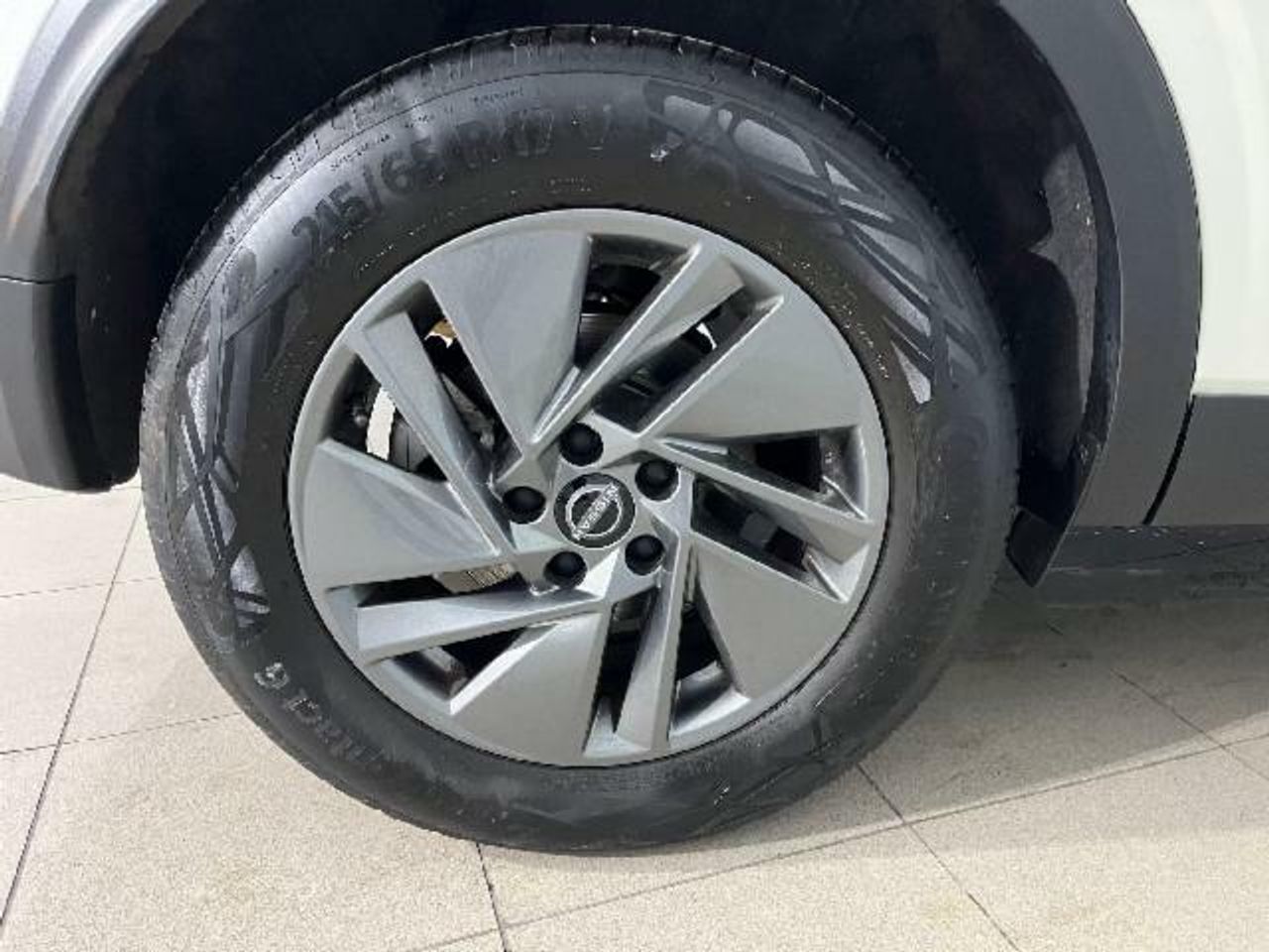 nissan qashqai 2023 / foto grande (2)