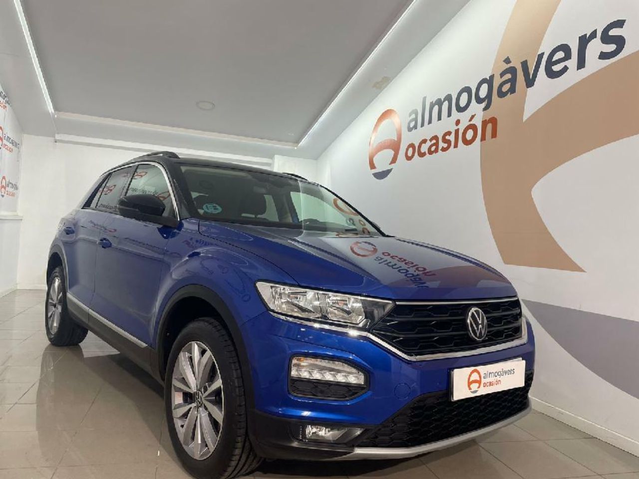 Alquiler de camiones de mudanza en barcelona  en Barcelona - volkswagen t-roc 2022 /
