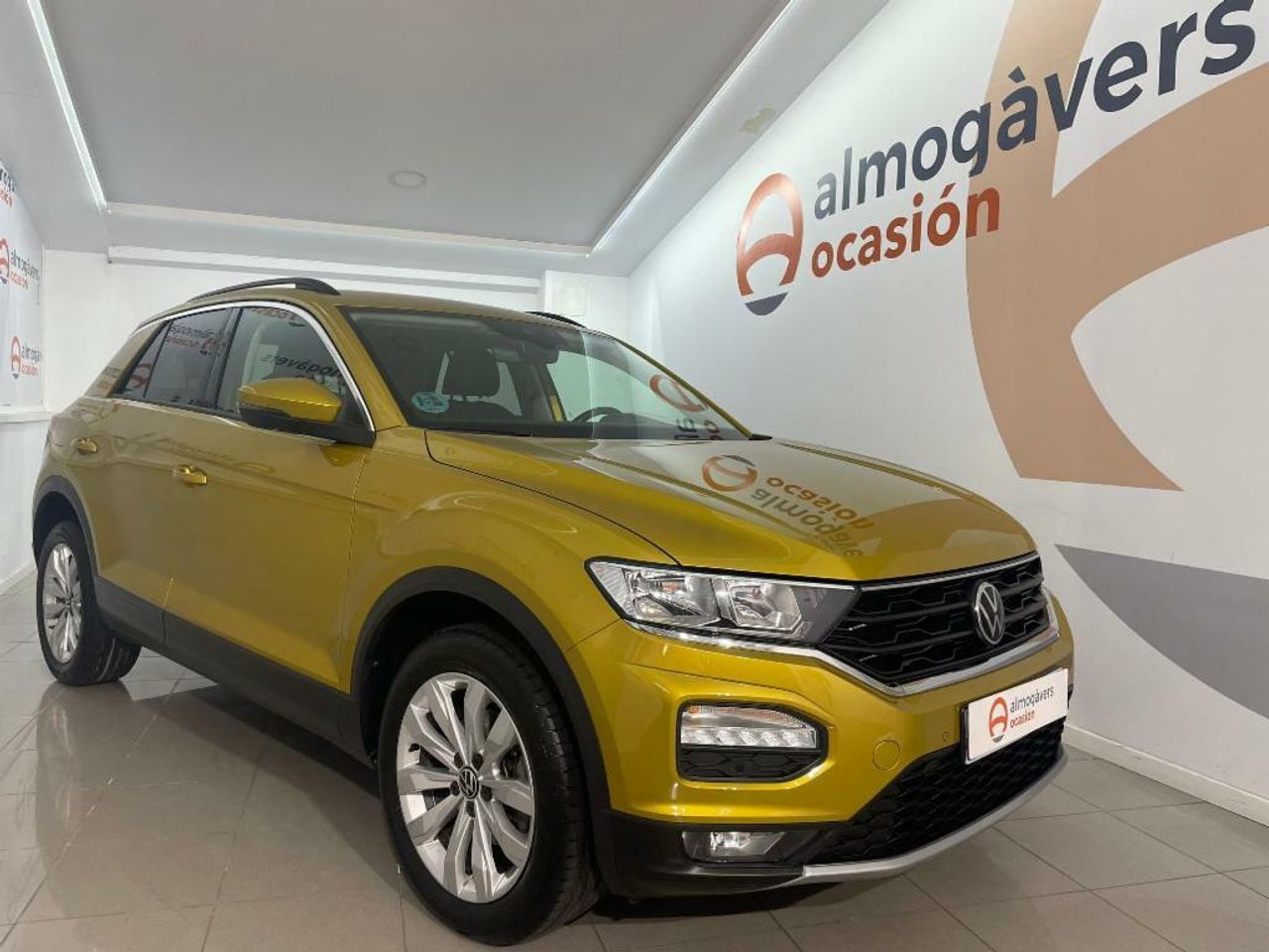 Altavoz microsoft amarillo recargable  de segunda mano - volkswagen t-roc 2022 /