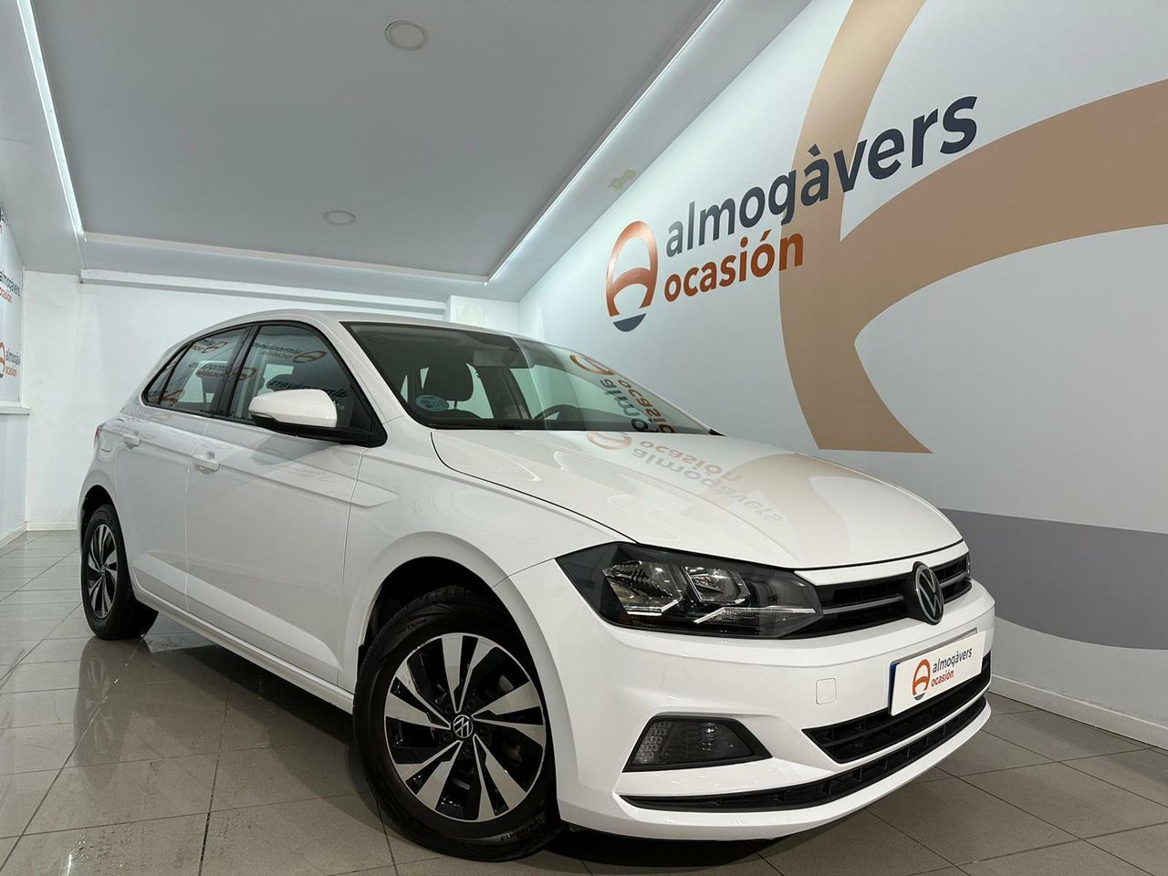 Piso en alquiler barcelona pineda  en Barcelona - volkswagen polo 2019 /