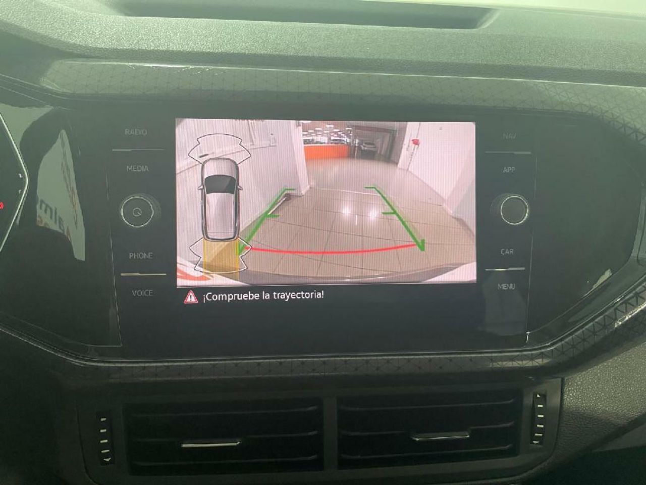 volkswagen t-cross 2021 / foto grande (3)