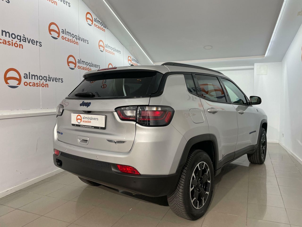 Jeep Compass TRAILHAWK 1.3 PHEV 240CV 4WD AT 5P - foto 13
