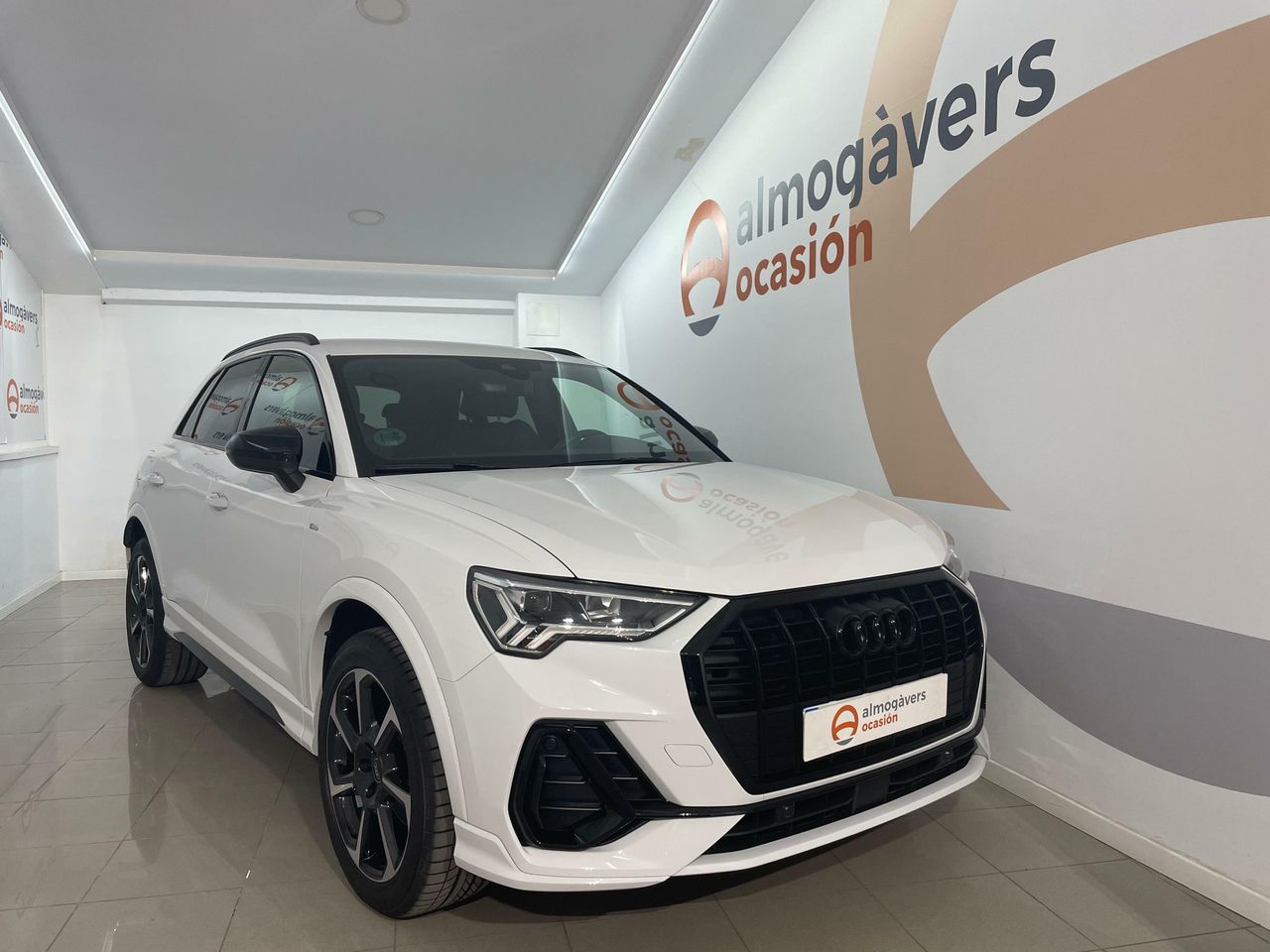 Foto audi q3 2023 /