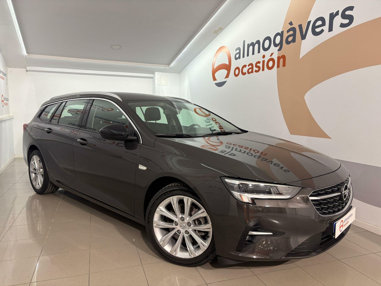 Foto opel insignia  2021 /