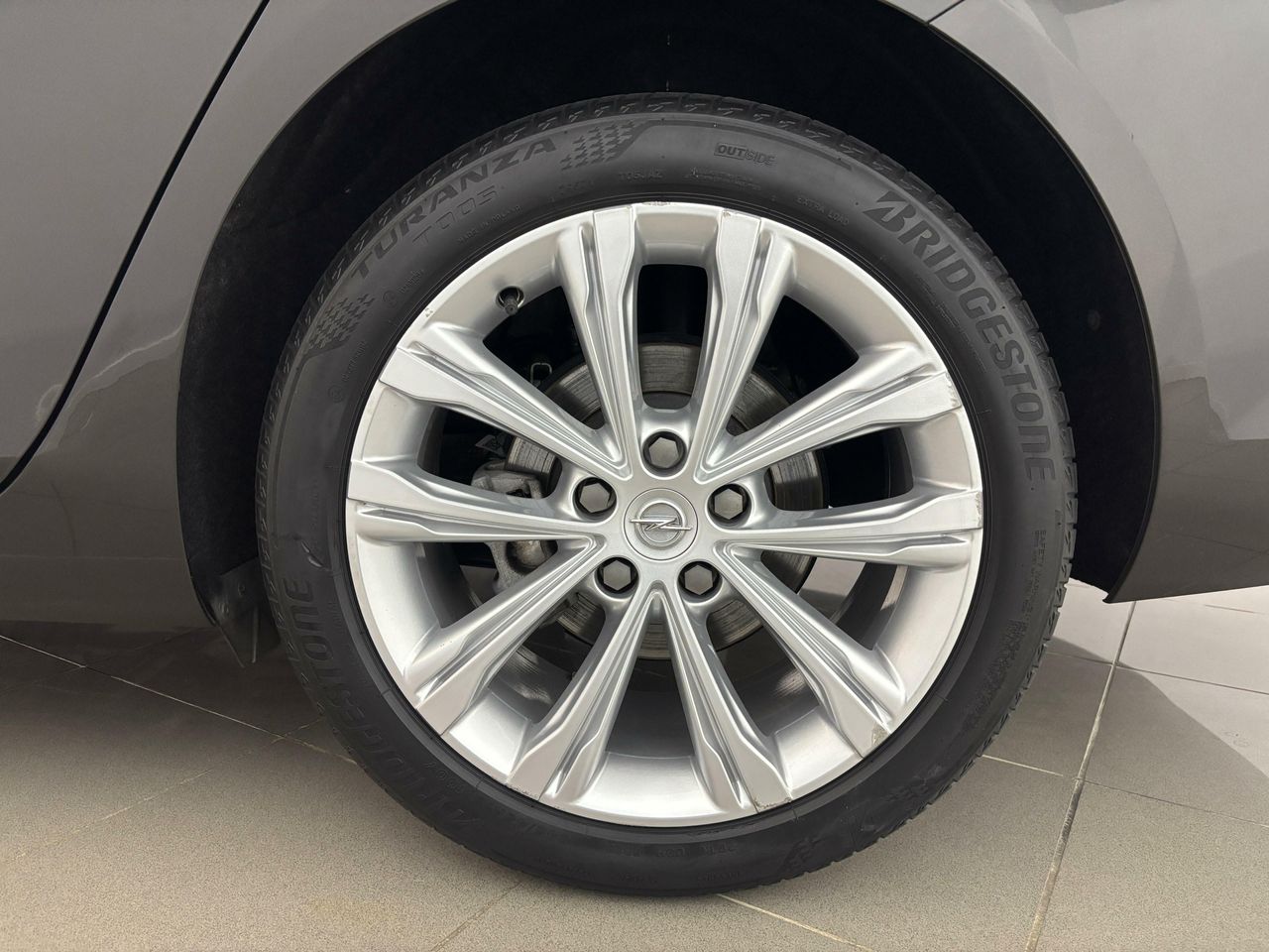 opel insignia  2021 / foto grande (3)