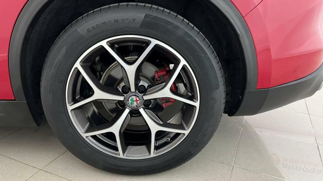 Alfa Romeo Stelvio EXECUTIVE 2.2 D TURBO 160CV AUTO RWD 5P - foto 5