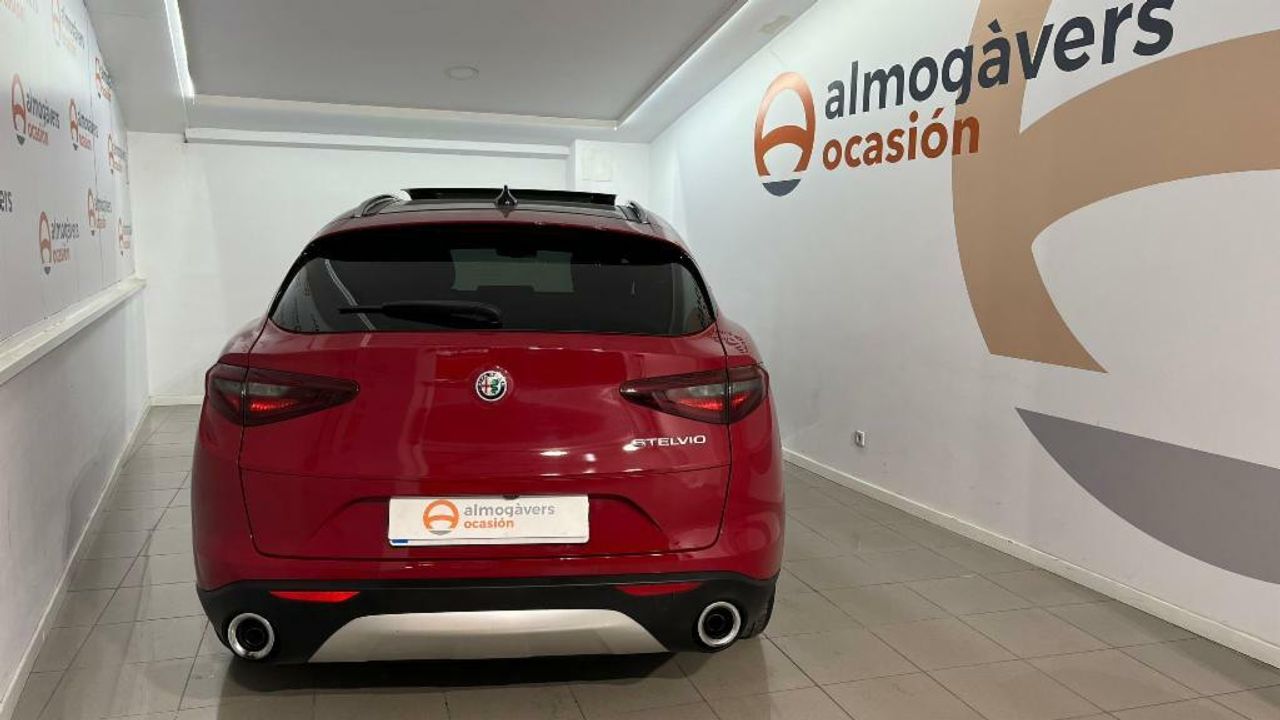 Alfa Romeo Stelvio EXECUTIVE 2.2 D TURBO 160CV AUTO RWD 5P - foto 14