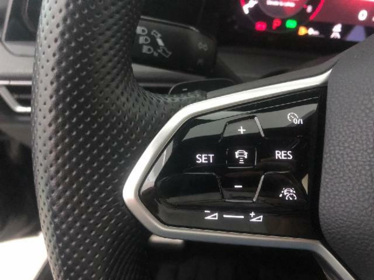 Volkswagen Golf GTI 2.0 TSI 245CV DSG 5P - foto 18