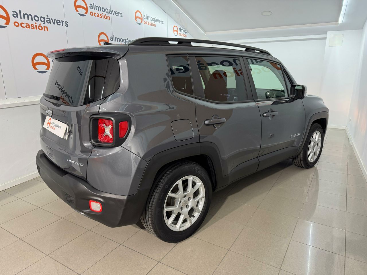 jeep renegade 2022 / foto grande (2)