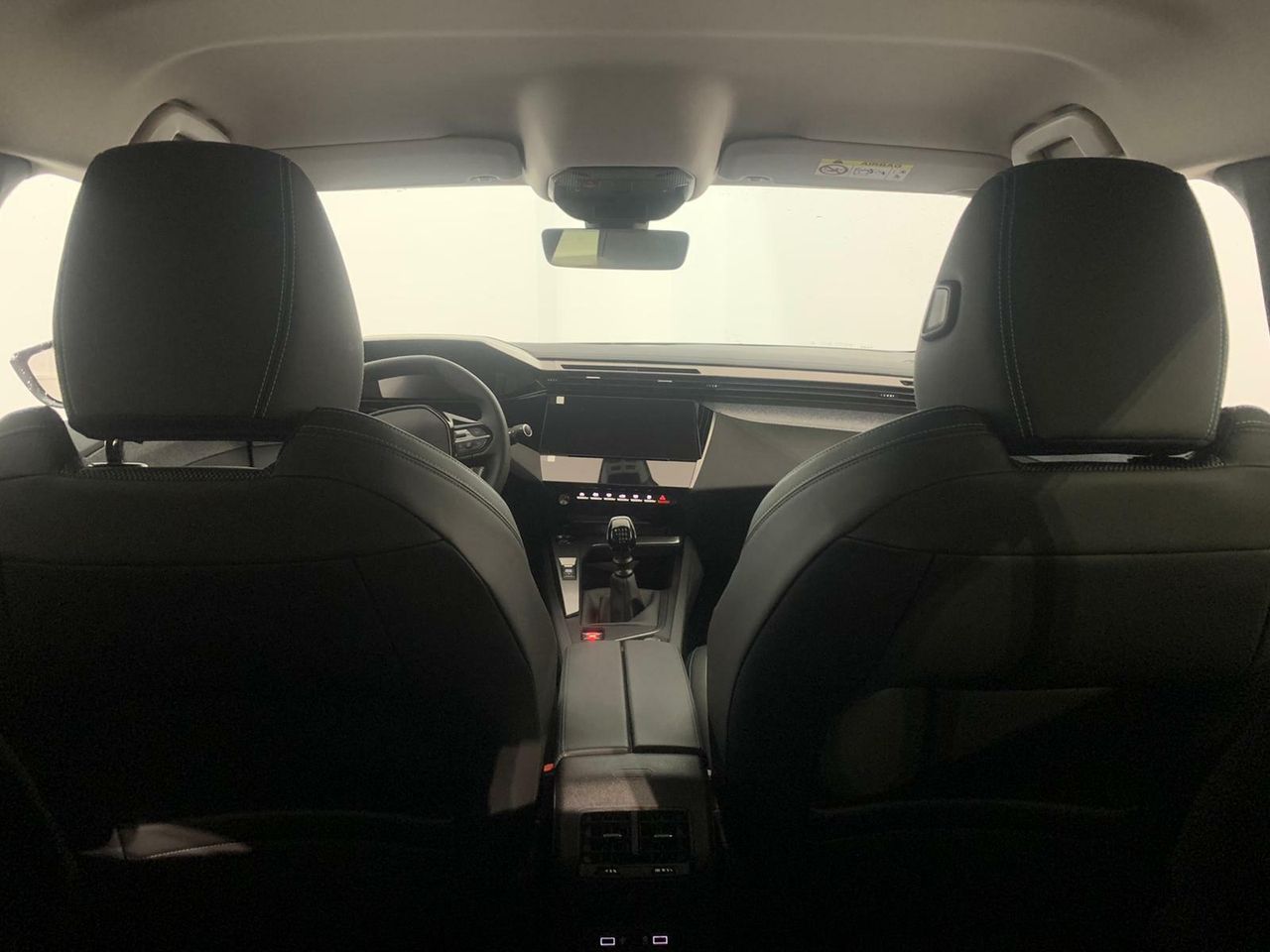 peugeot 308 2023 / foto grande (3)