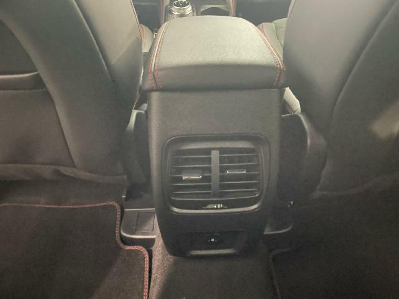 Ford Kuga ST LINE X 2.5 FHEV AWD AUTO 5P - foto 6