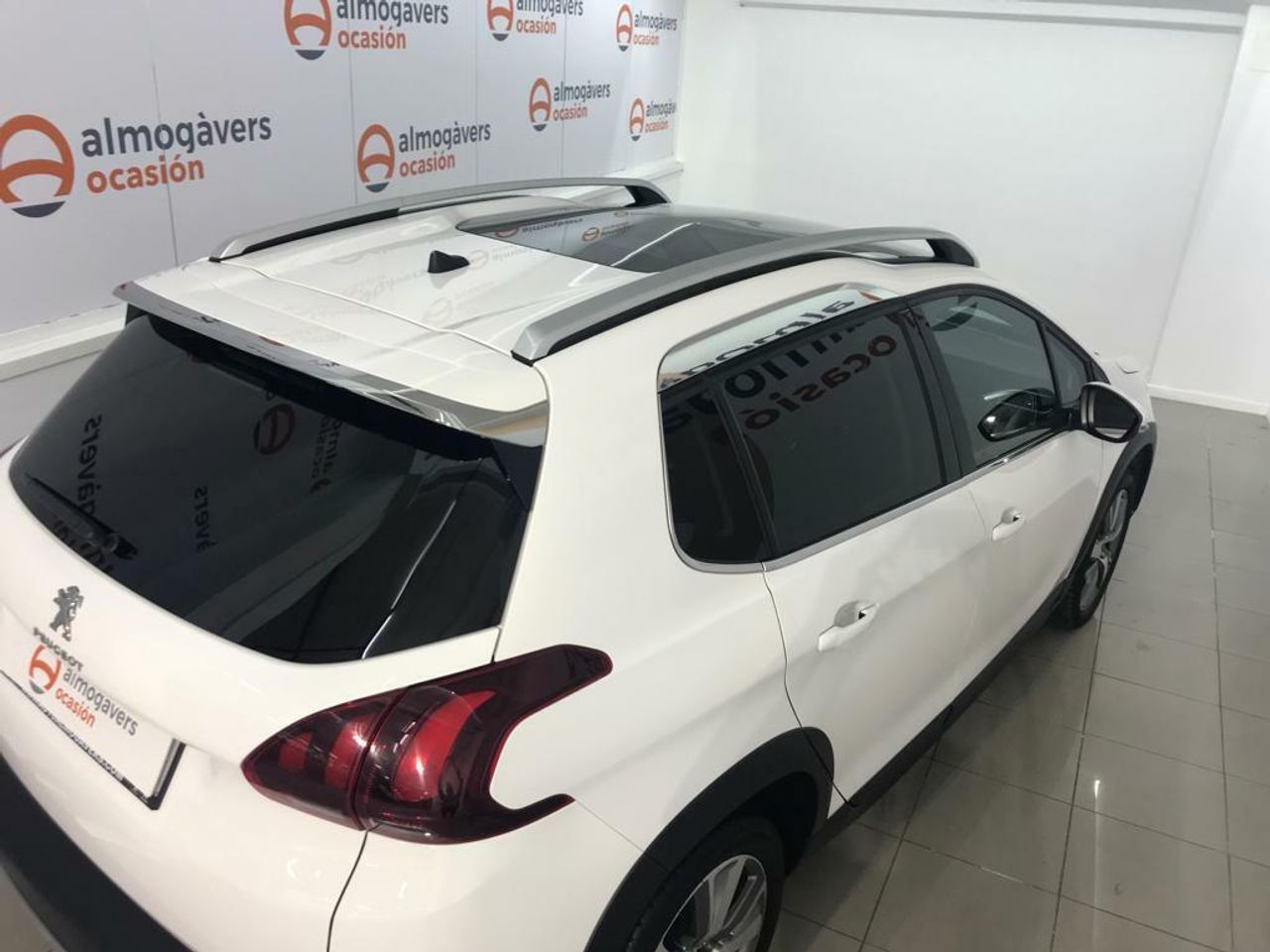 peugeot 2008 2015 / foto grande (3)