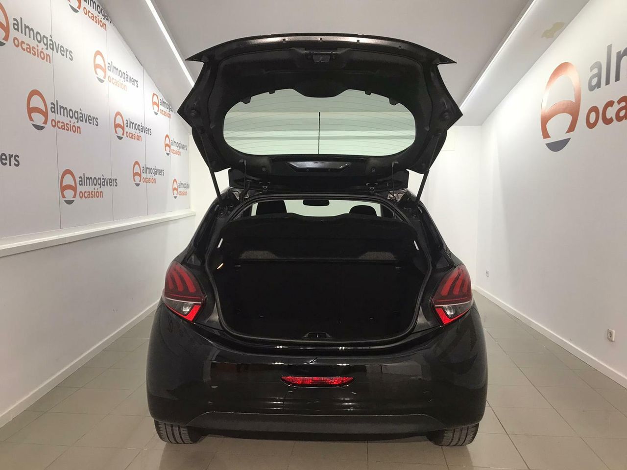 peugeot 208 2016 / foto grande (2)