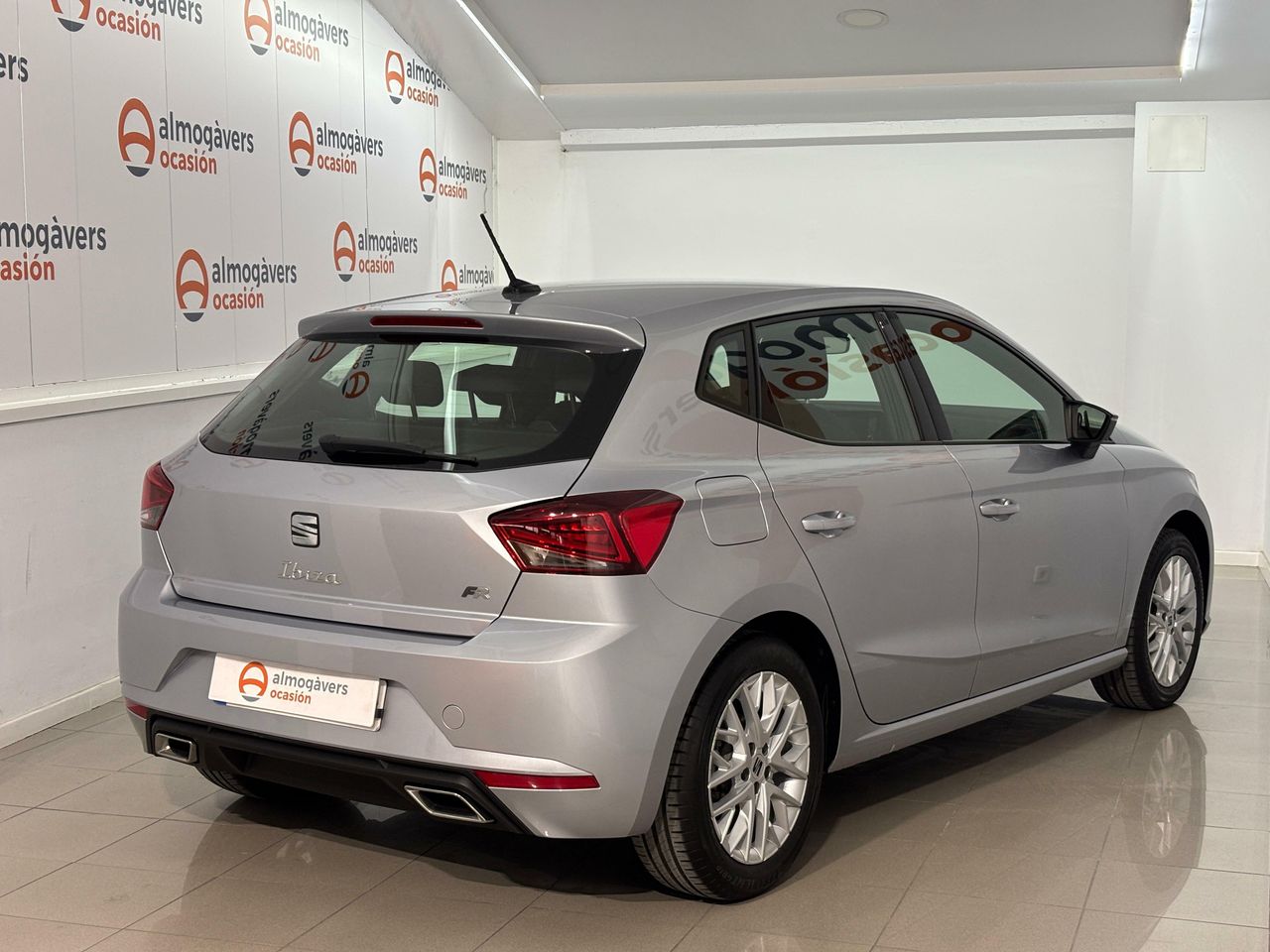 seat ibiza 2023 / foto grande (2)