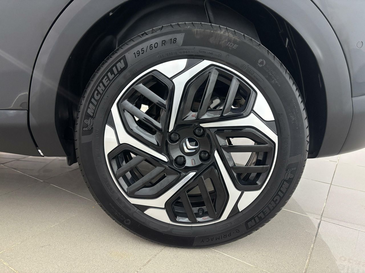 citroën c4 2023 / foto grande (2)