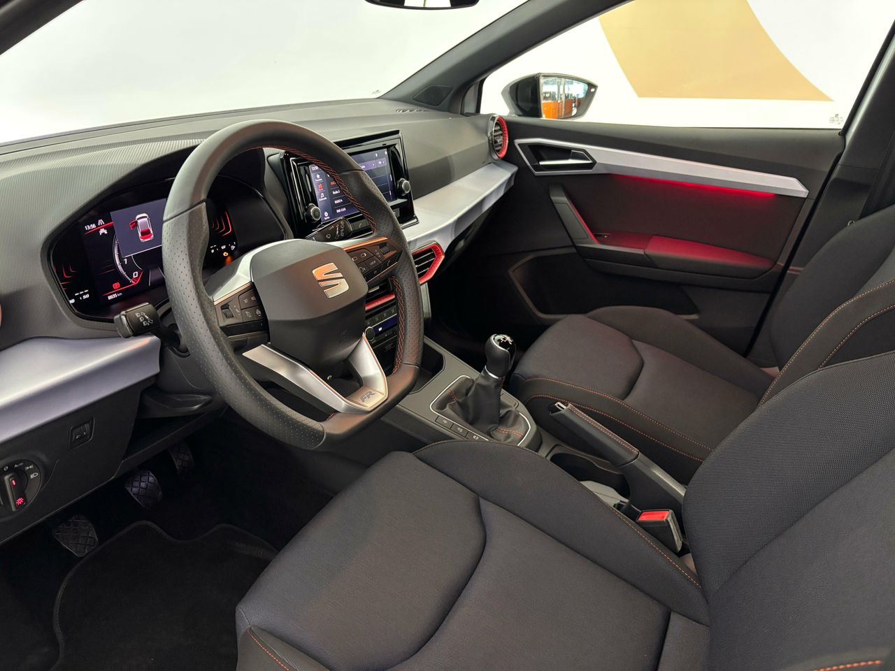 seat ibiza 2023 / foto grande (2)