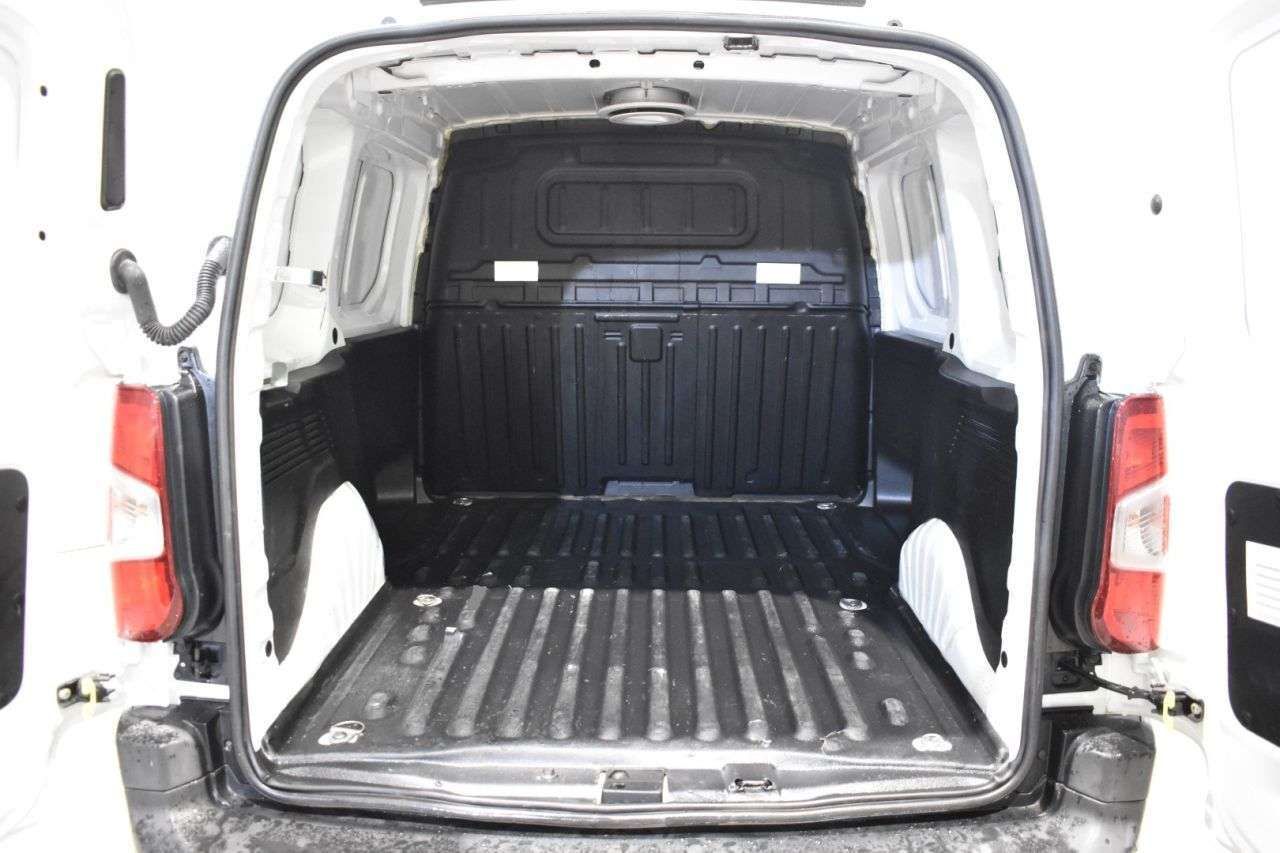 CITROEN BERLINGO FURGÓN TALLA M 1.5 BLUEHDI 100 CV CONTROL - foto 17