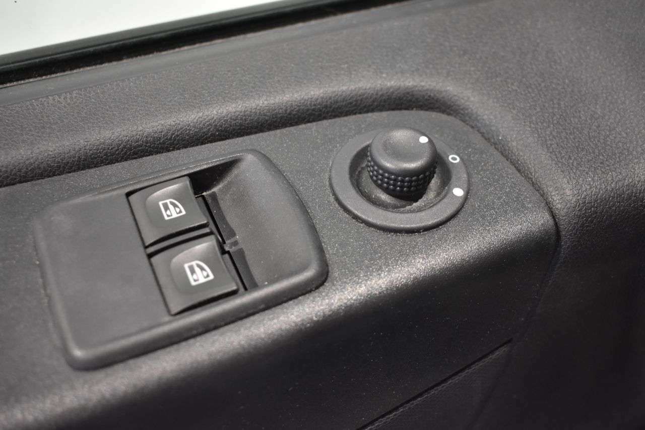 RENAULT TRAFIC FURGÓN L2H1 1300 KG 2.0 DCI 120 CV CONFORT - foto 20