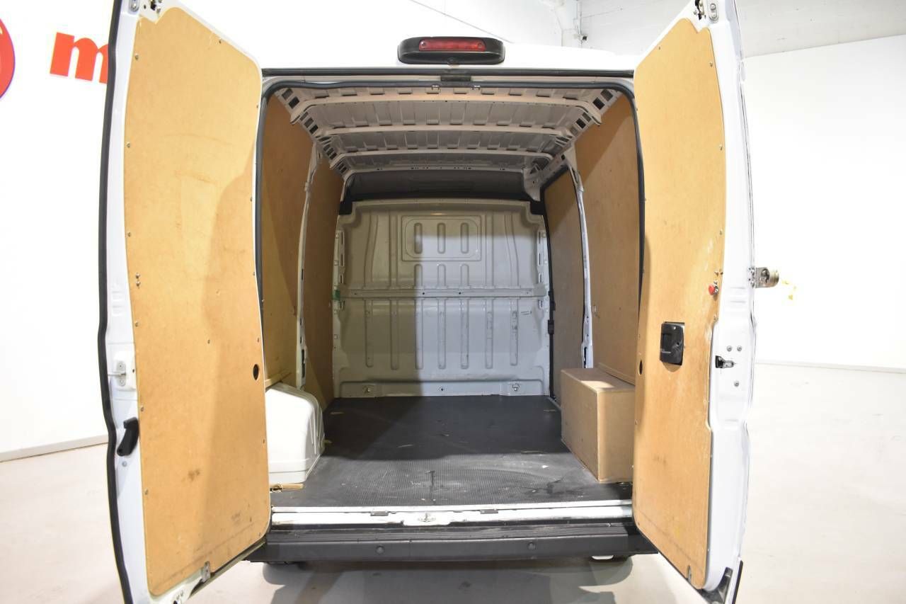 FIAT DUCATO FURGÓN 3.3T L2H2 2.3 MULTIJET 120 CV - foto 19