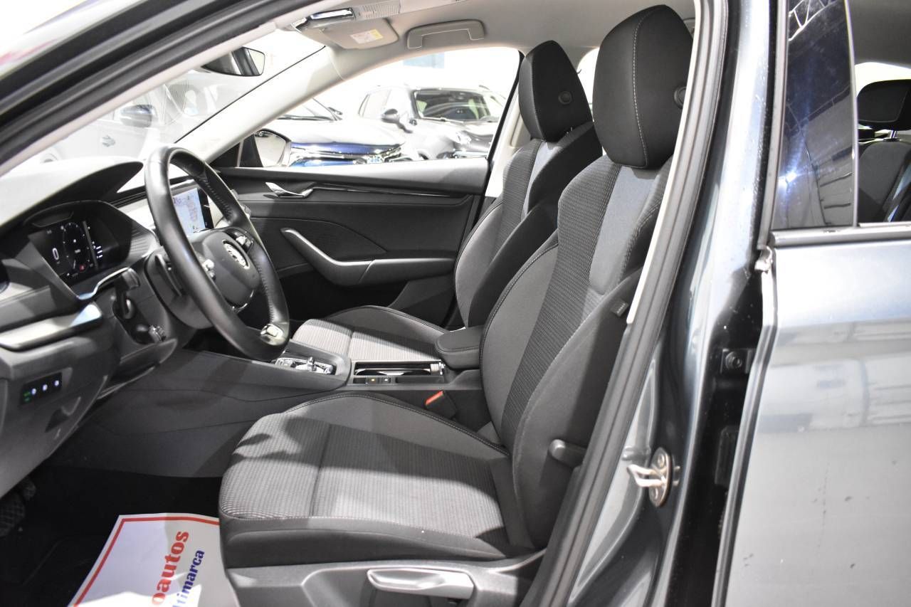 Skoda Octavia IV 1.4 TSI PLUG-IN HYBRID 204 CV DSG EXECUTIVE - foto 10