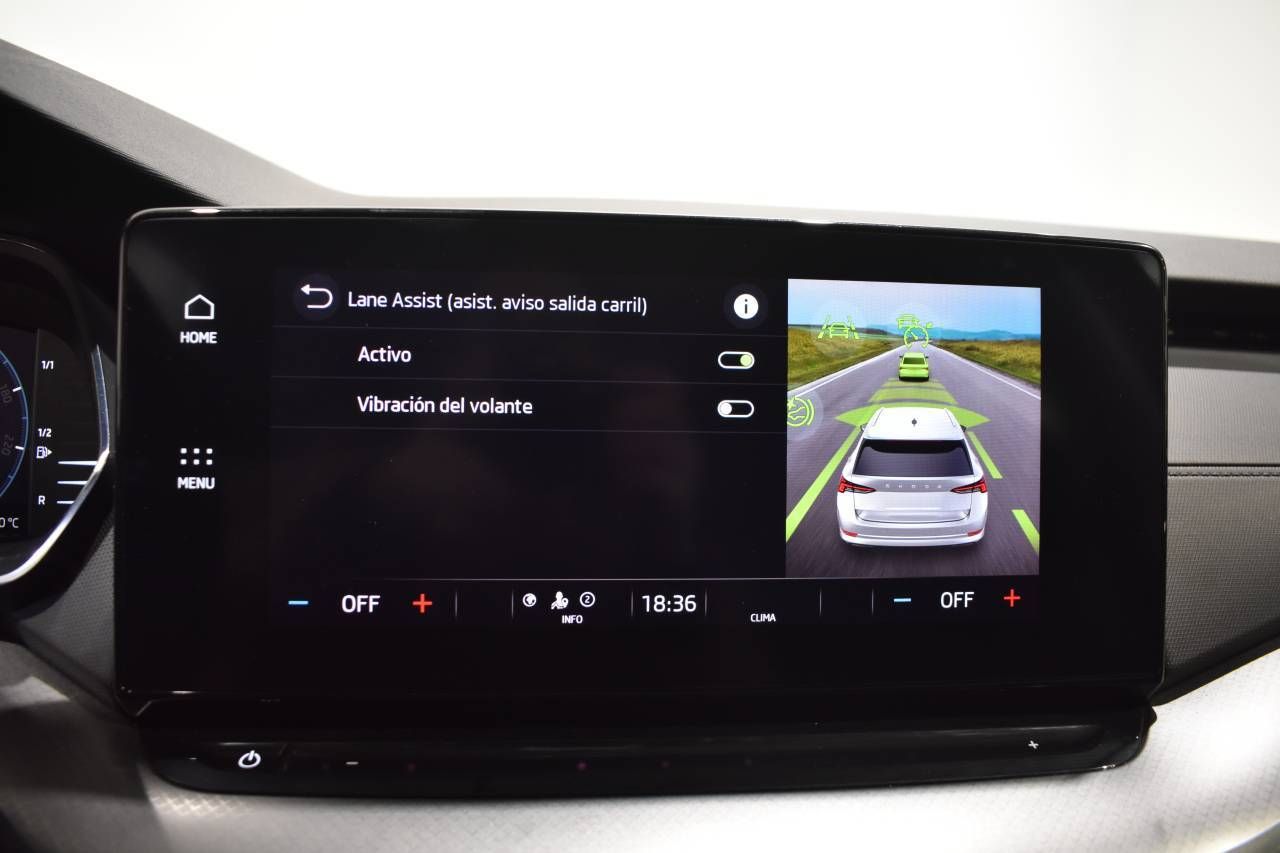 Skoda Octavia IV 1.4 TSI PLUG-IN HYBRID 204 CV DSG EXECUTIVE - foto 48