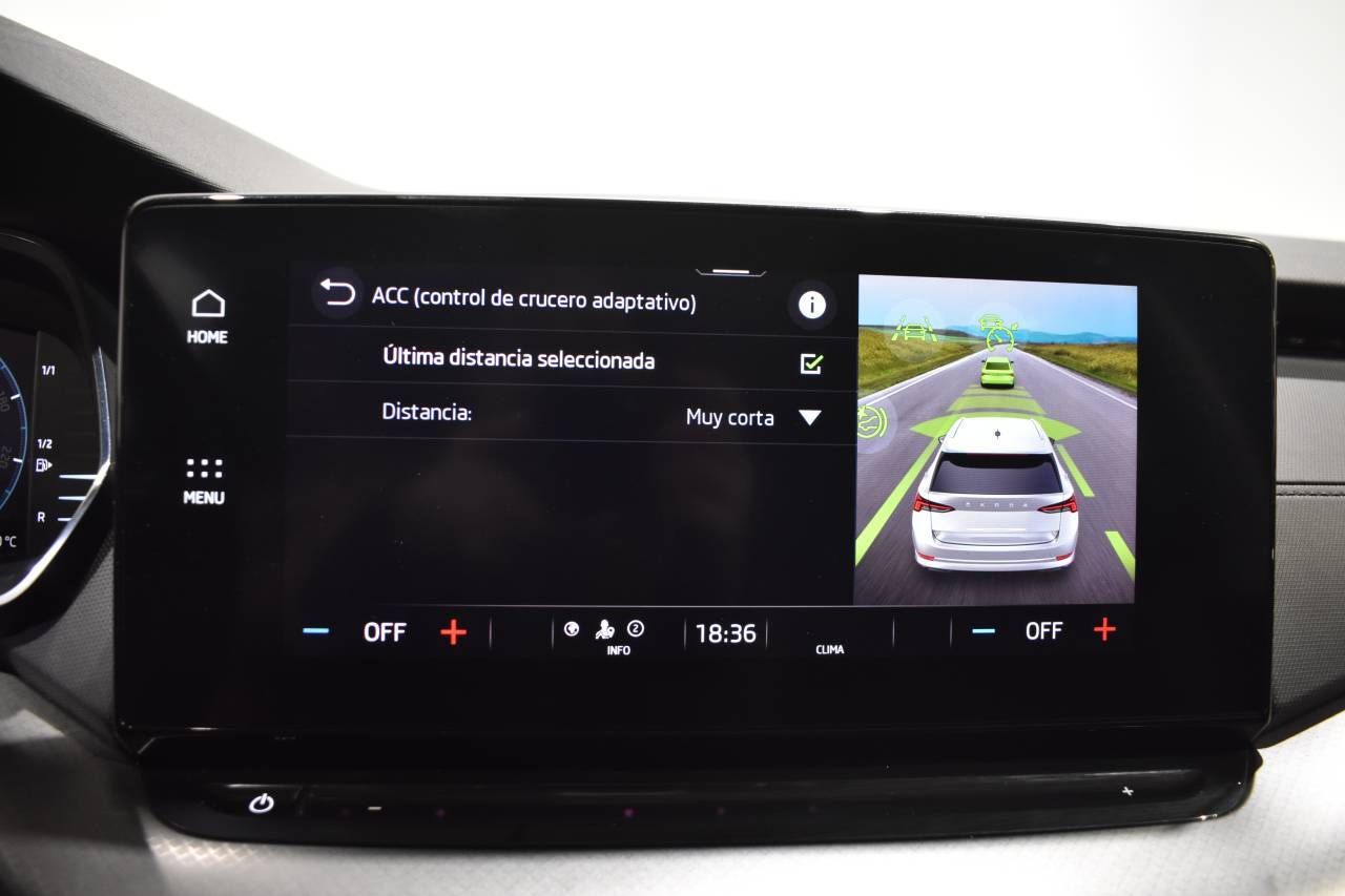 Skoda Octavia IV 1.4 TSI PLUG-IN HYBRID 204 CV DSG EXECUTIVE - foto 46