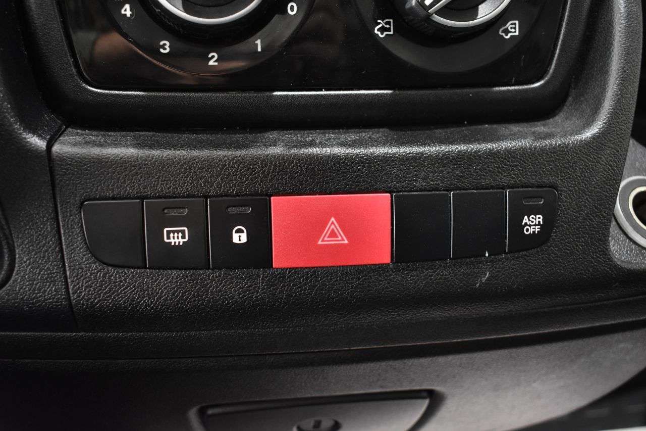 Fiat Ducato ISOTERMO FRIGORIFÍCO FRCX 3.5T 2.3 MULTIJET 130  - foto 35