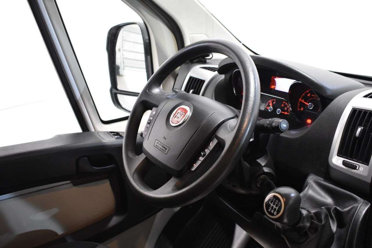 Fiat Ducato ISOTERMO FRIGORIFÍCO FRCX 3.5T 2.3 MULTIJET 130  - foto 8