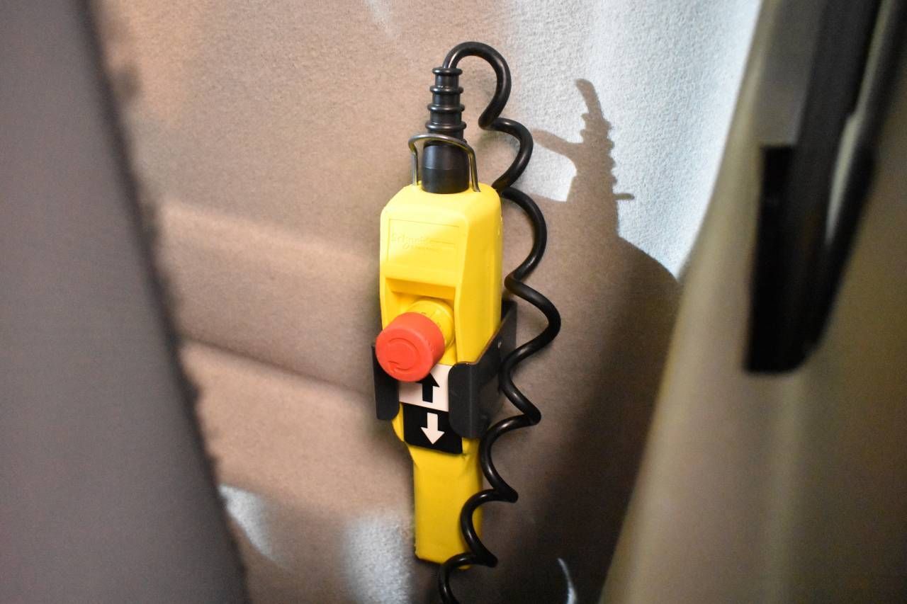 RENAULT MASTER VOLQUETE CAJA ABIERTA 3.5T L2 2.3 DCI 135 CV  - foto 17