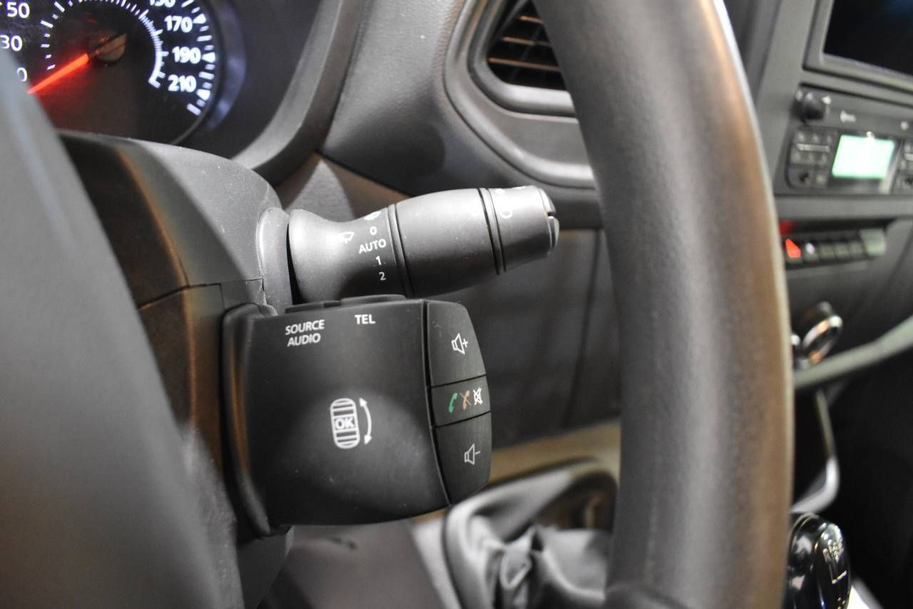 RENAULT MASTER VOLQUETE CAJA ABIERTA 3.5T L2 2.3 DCI 135 CV  - foto 25