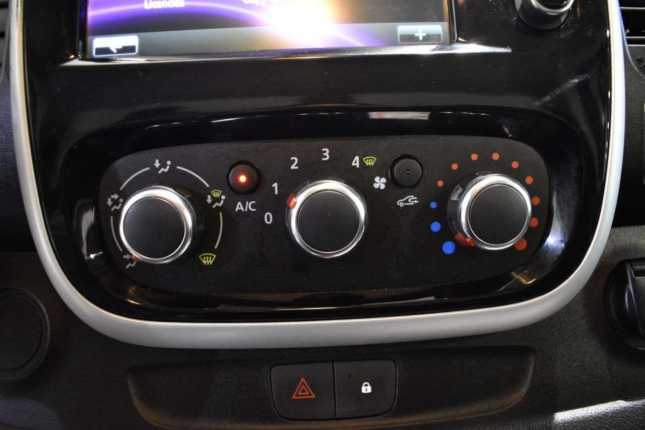 RENAULT TRAFIC FURGÓN L1H1 1.6 DCI 120 CV - foto 13