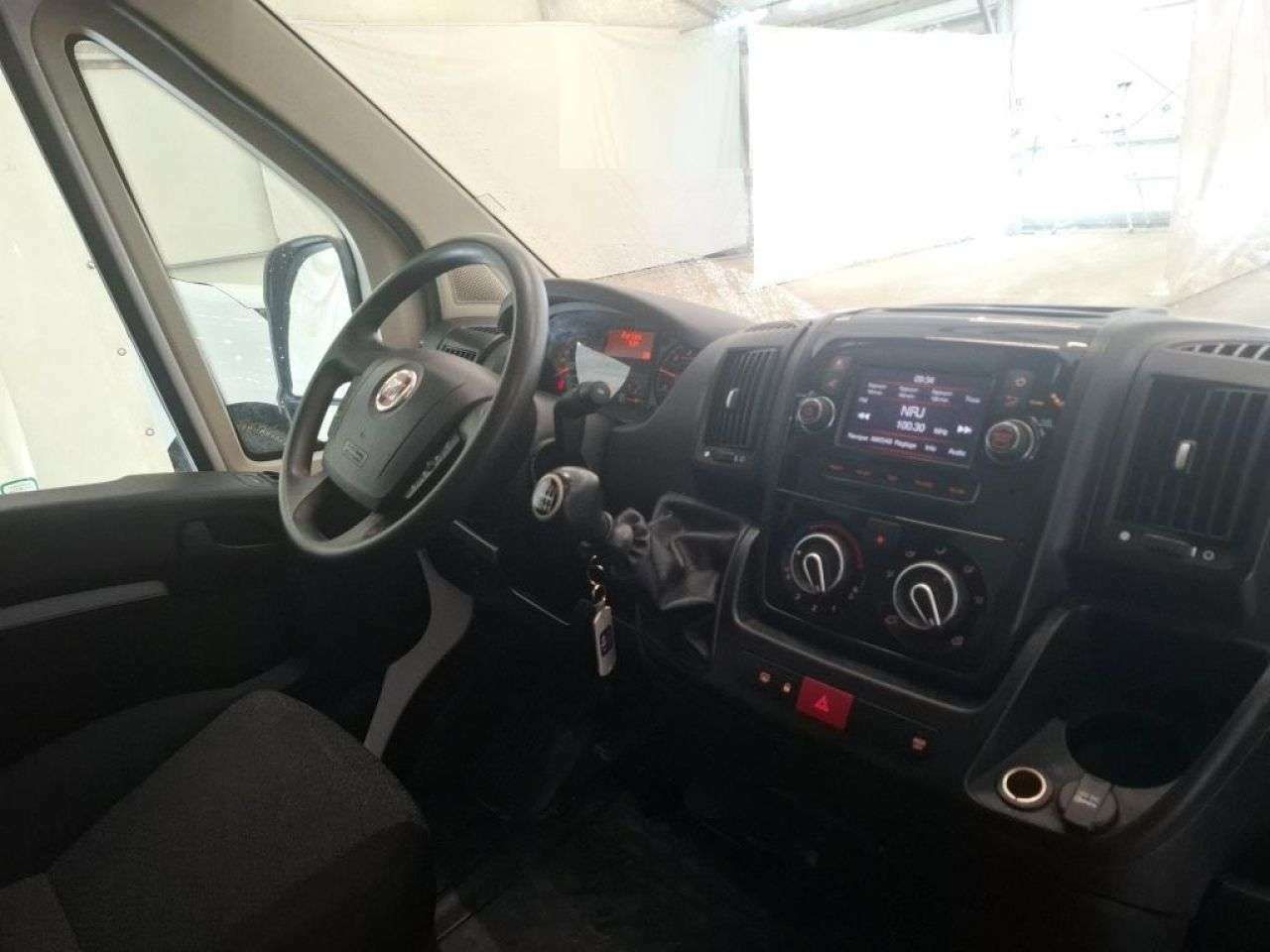 FIAT DUCATO FURGÓN 3.3T L1H1 2.3 MULTIJET 120 CV - foto 5