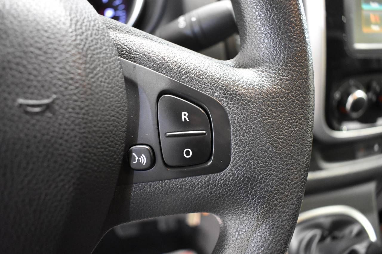 RENAULT TRAFIC FURGÓN ELEVADO 1200 KG L2H2 2.0 DCI 145 CV - foto 25