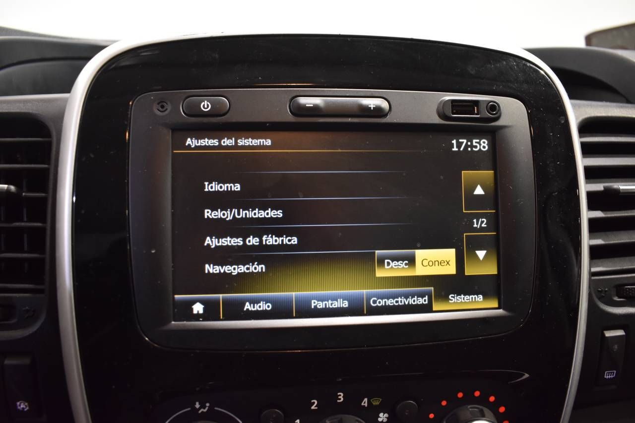 RENAULT TRAFIC FURGÓN ELEVADO 1200 KG L2H2 2.0 DCI 145 CV - foto 38