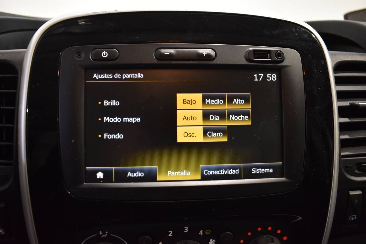 RENAULT TRAFIC FURGÓN ELEVADO 1200 KG L2H2 2.0 DCI 145 CV - foto 36