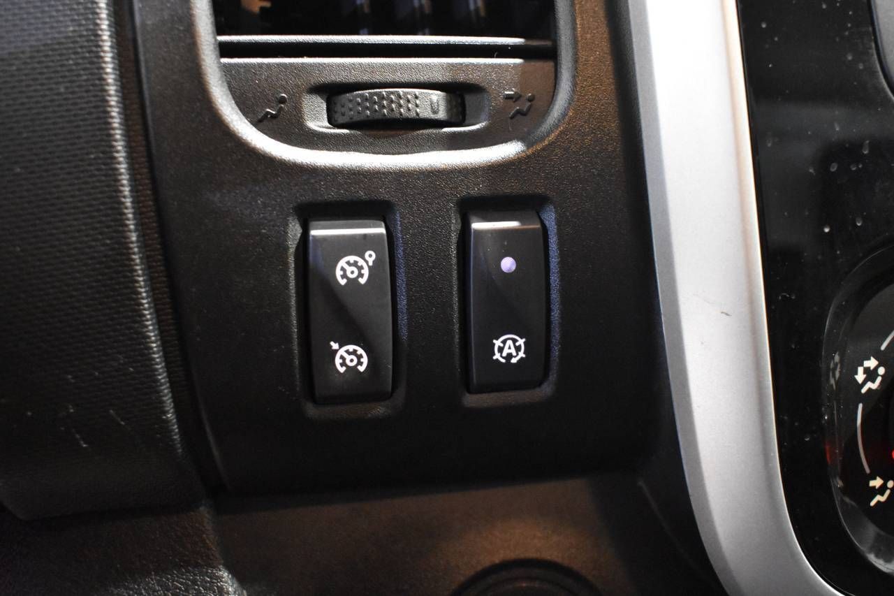 RENAULT TRAFIC FURGÓN ELEVADO 1200 KG L2H2 2.0 DCI 145 CV - foto 40