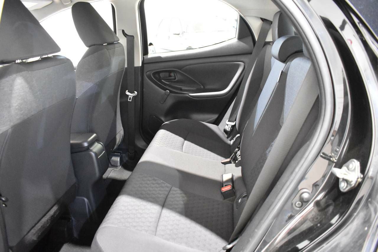 TOYOTA YARIS 1.5 HYBRID 116H BUSINESS PLUS - foto 18