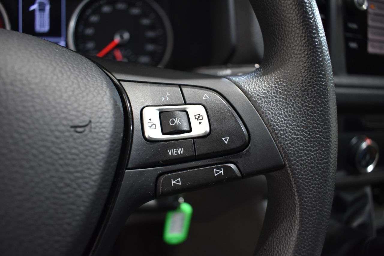 VW CRAFTER FURGÓN 30 L3H2 2.0 TDI 140 CV FWD - foto 19