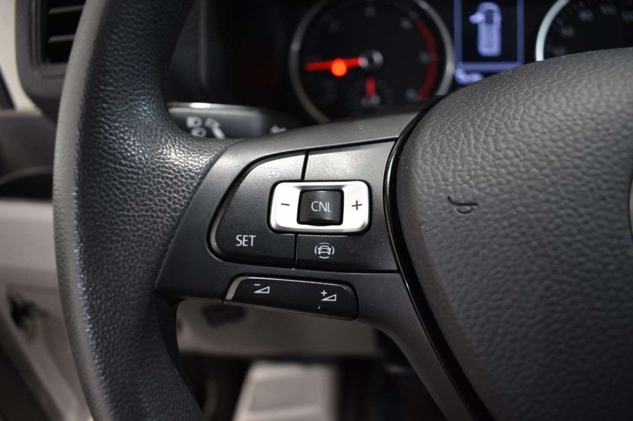 VW CRAFTER FURGÓN 30 L3H2 2.0 TDI 140 CV FWD - foto 18