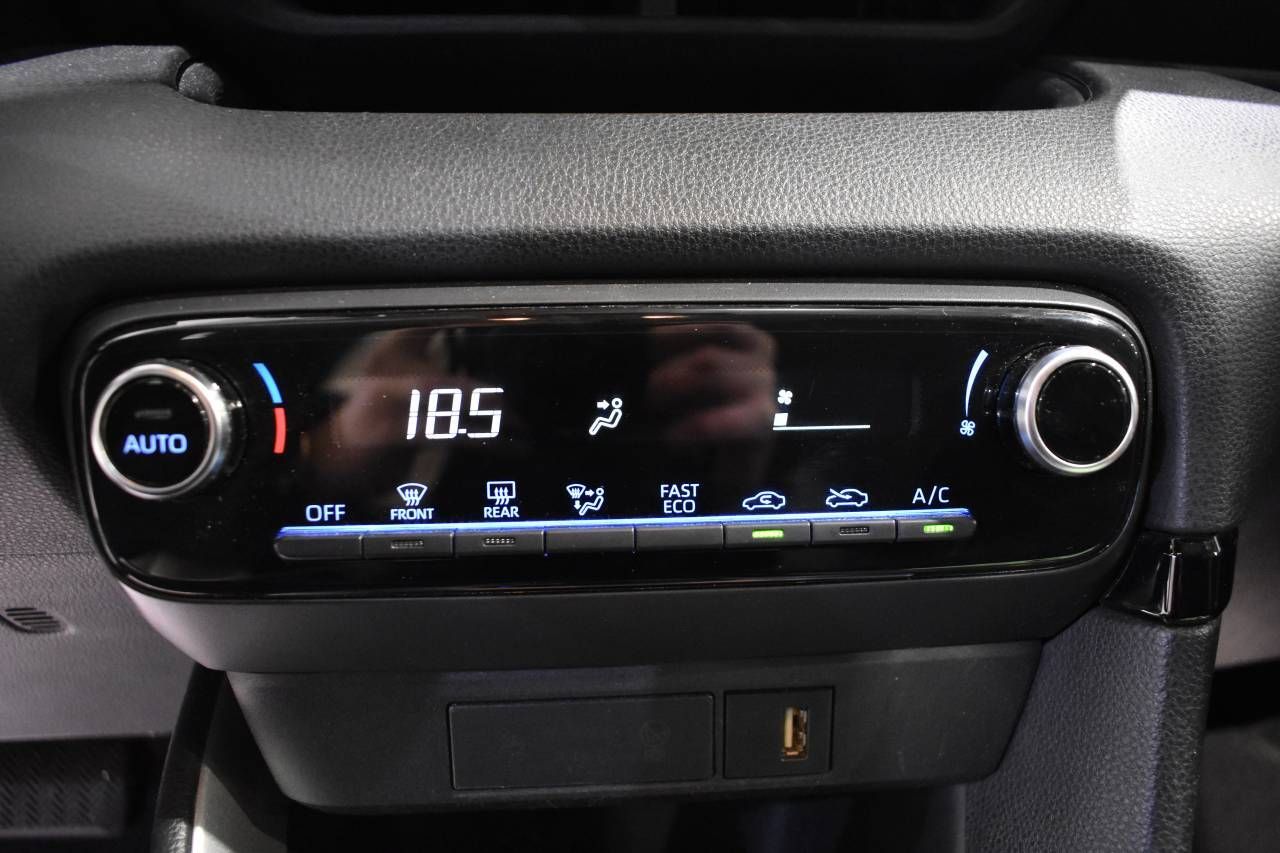 TOYOTA YARIS 1.5 HYBRID 120H BUSINESS - foto 36