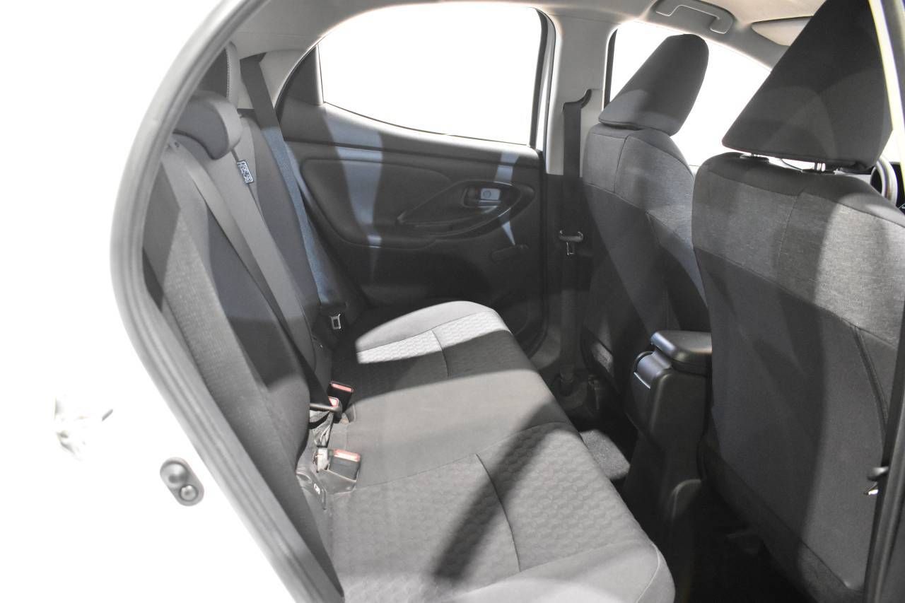 TOYOTA YARIS 1.5 HYBRID 120H BUSINESS - foto 22