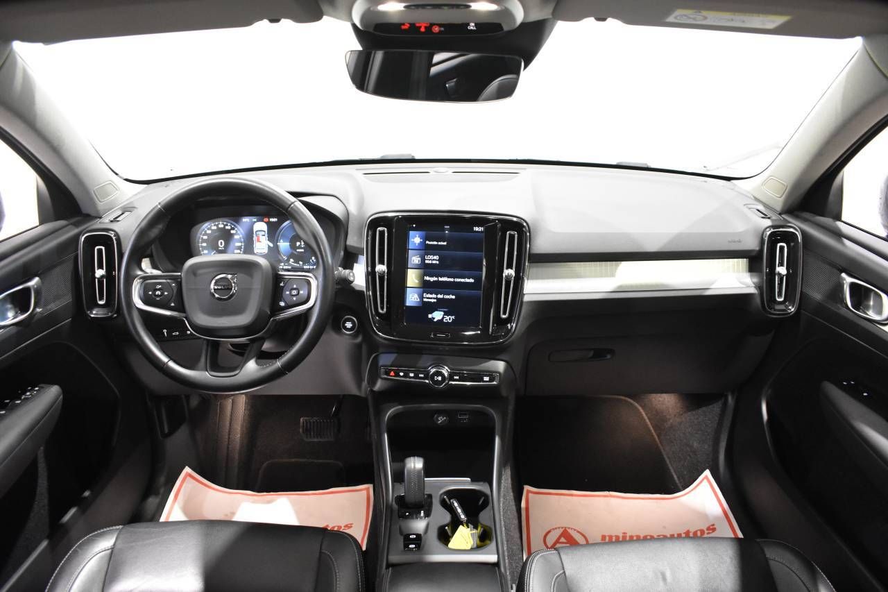 VOLVO XC40 1.5 T5 261 CV 2WD MOMENTUM - foto 8