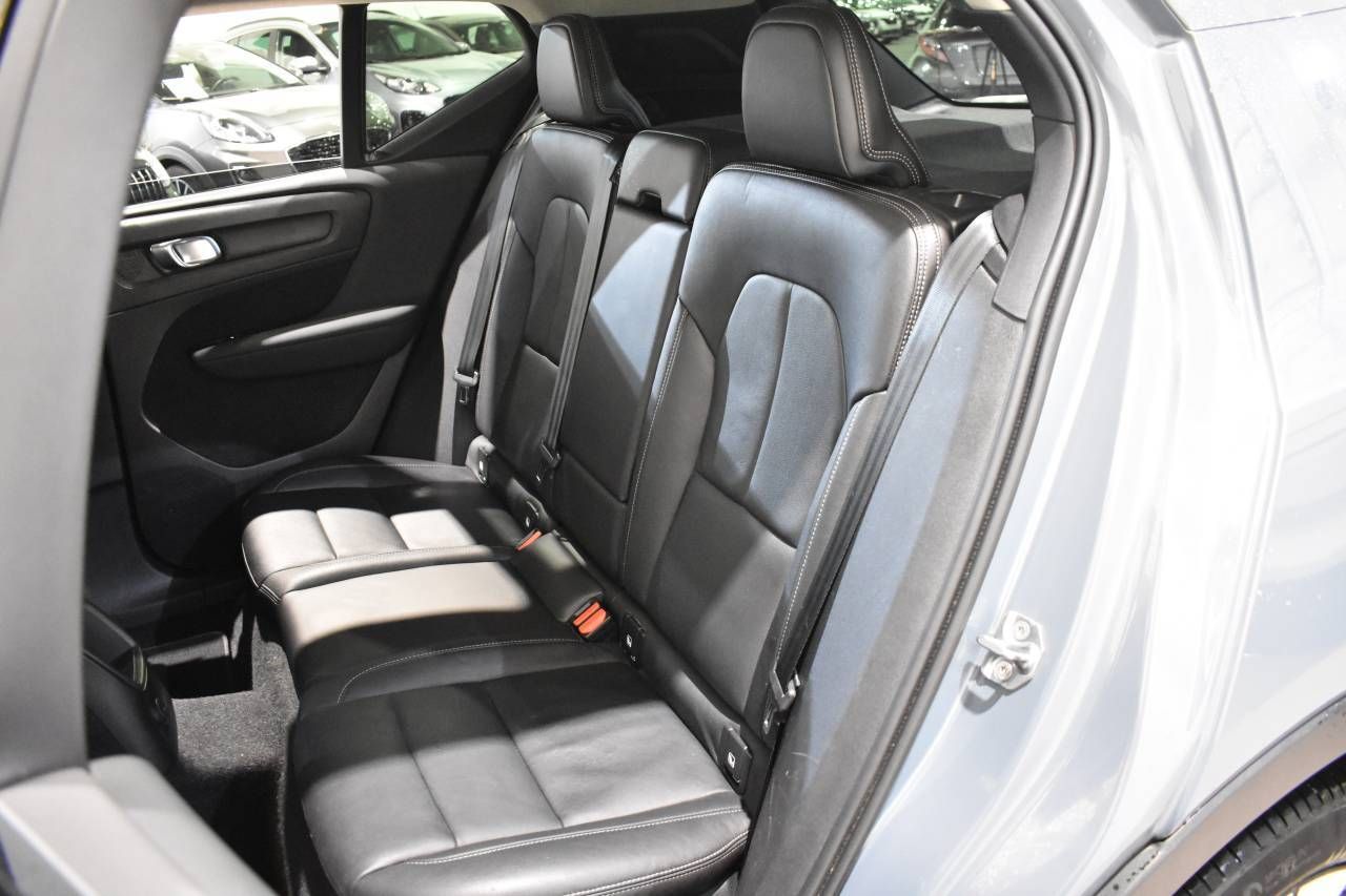 VOLVO XC40 1.5 T5 261 CV 2WD MOMENTUM - foto 21