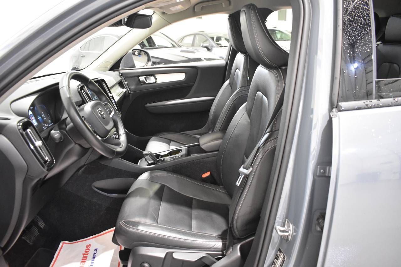 VOLVO XC40 1.5 T5 261 CV 2WD MOMENTUM - foto 13