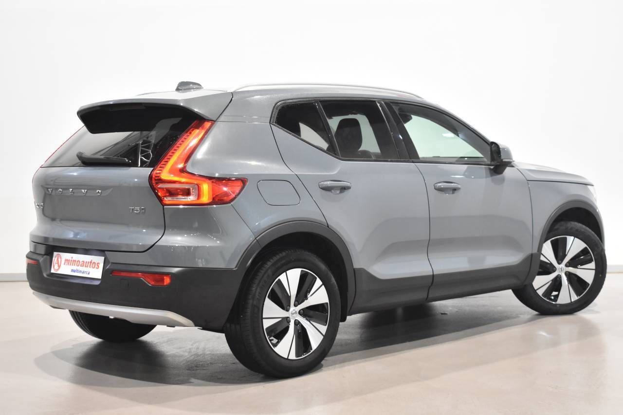 VOLVO XC40 1.5 T5 261 CV 2WD MOMENTUM - foto 5
