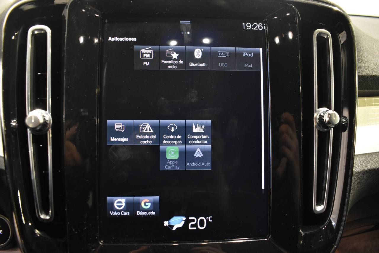 VOLVO XC40 1.5 T5 261 CV 2WD MOMENTUM - foto 40